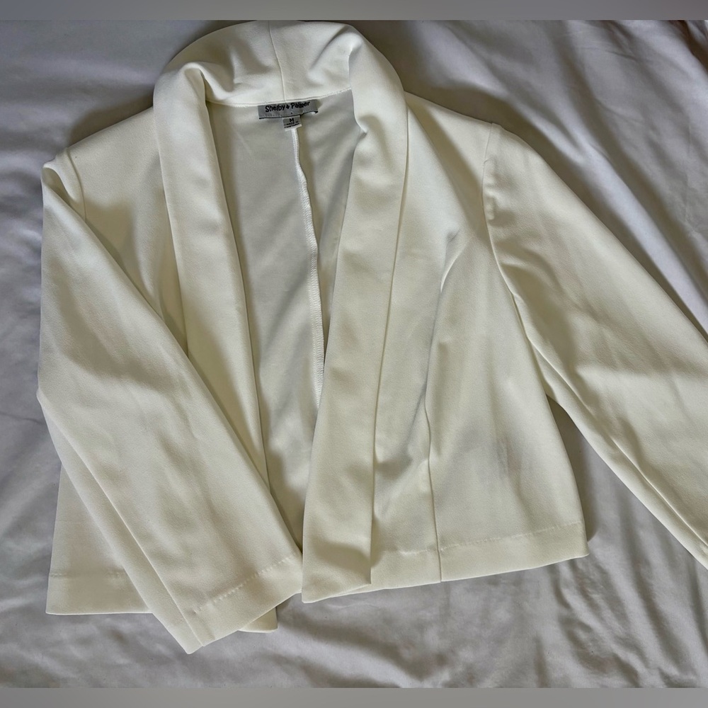 Shelby & Palmer Cropped White Blazer